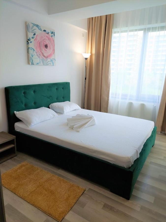 North Club * Mamaia