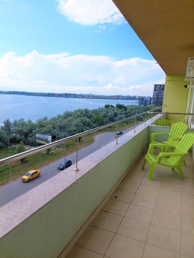North Club Apartment *